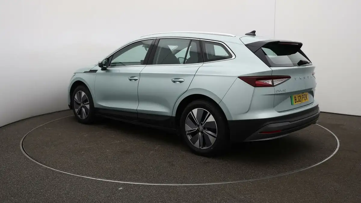 2021-skoda-enyaq-e-80-loft-82-kwh-big-63