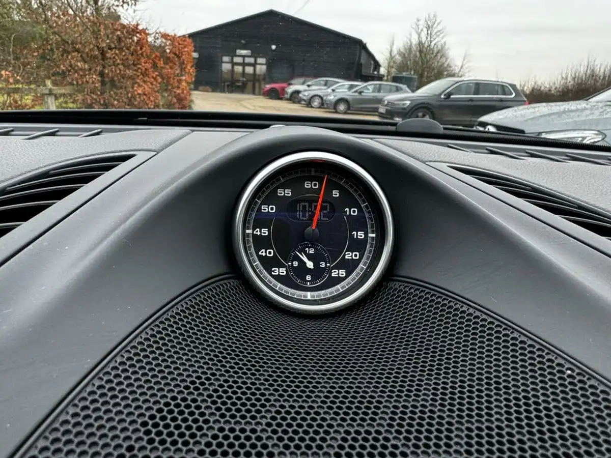 2018-porsche-cayenne-30td-diesel-platinum-edition-big-18