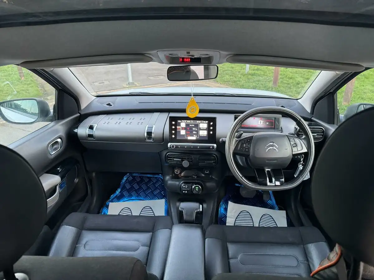 2016-citroen-c4-cactus-16bluehdi-flair-edition-ss-etg6-big-35