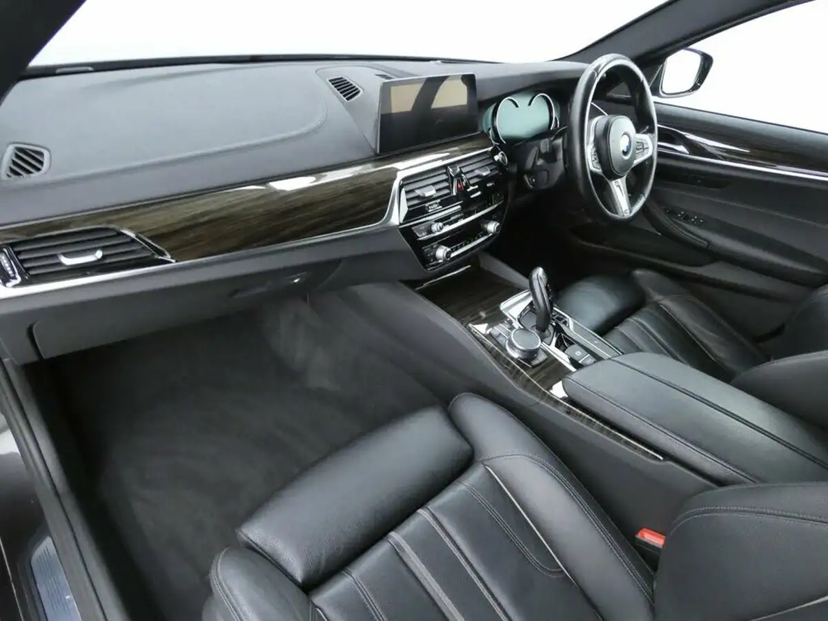 2018-bmw-5-series-30td-530d-m-sport-saloon-4d-big-19