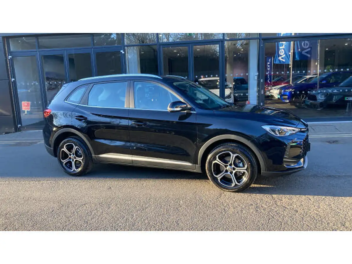 2025-mg-zs-suv-15-se-196ps-hybrid-1498cc-auto-big-38