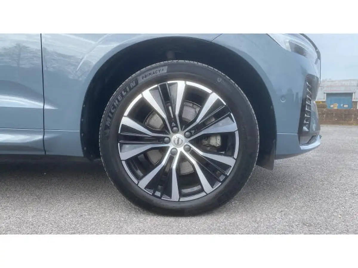 2022-volvo-xc60-20td-b4-plus-big-15