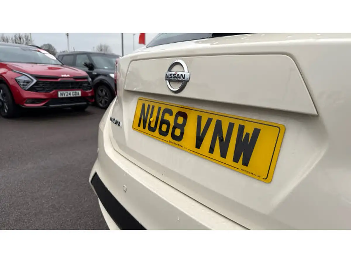 2018-nissan-micra-10-ig-acenta-limited-edition-big-36