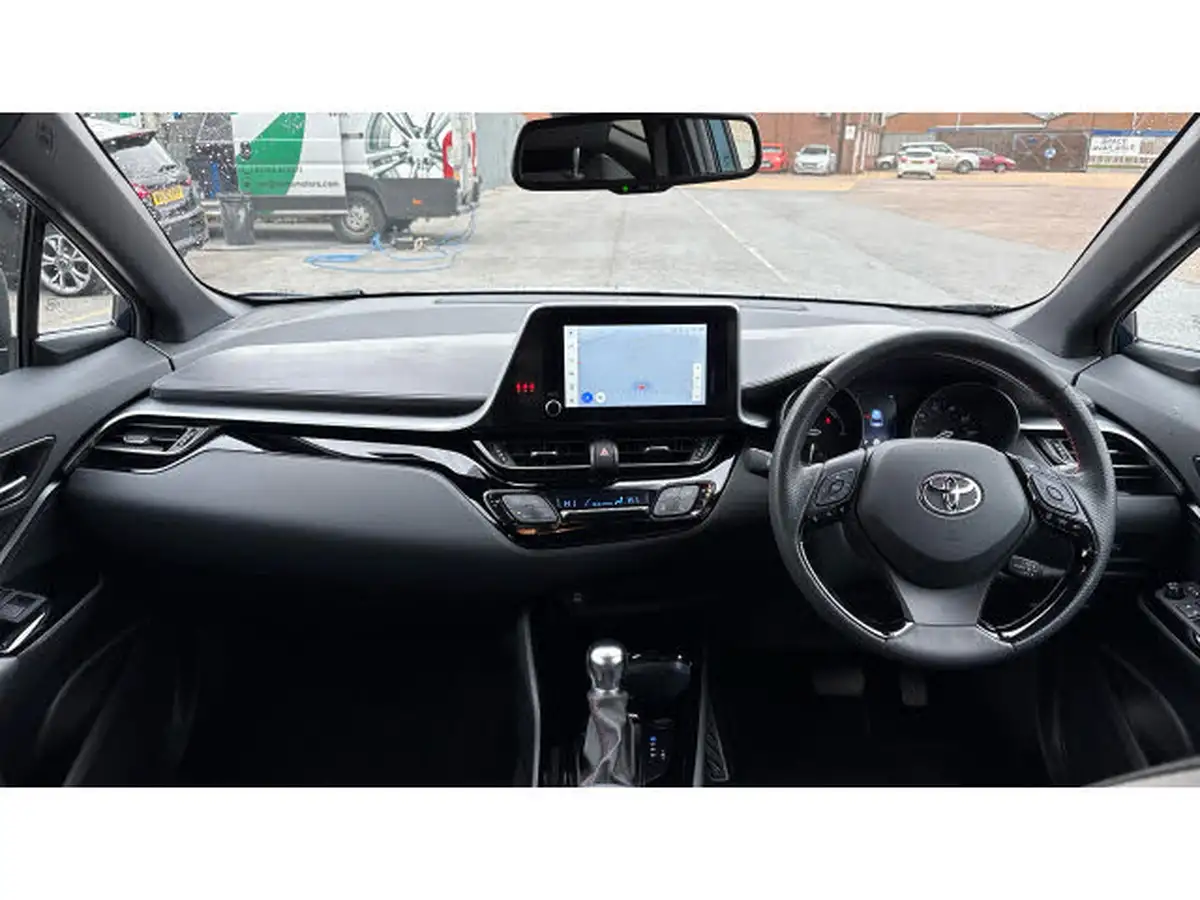 2023-toyota-c-hr-20-vvt-i-gr-sport-181bhp-big-9