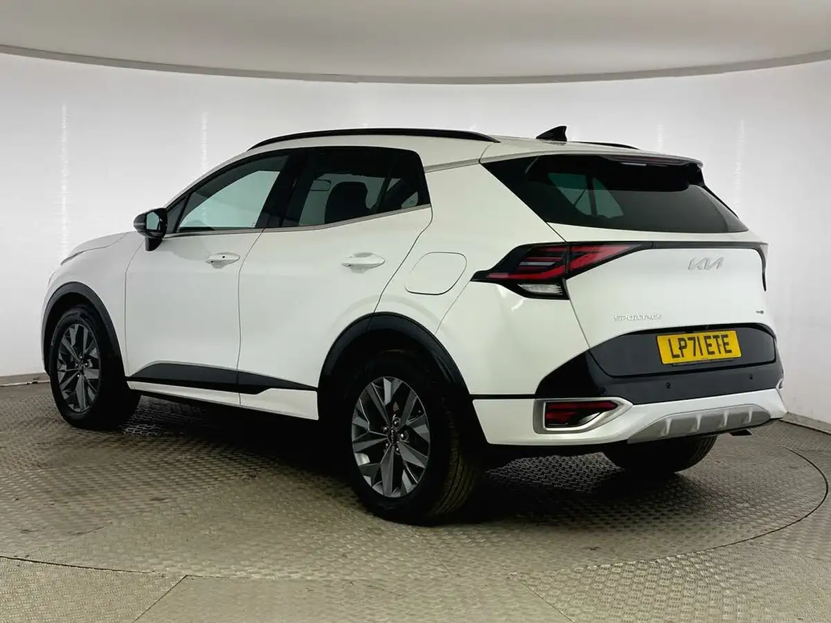 2022-kia-sportage-16-t-gdi-gt-line-226bhp-hev-1598cc-auto-big-4