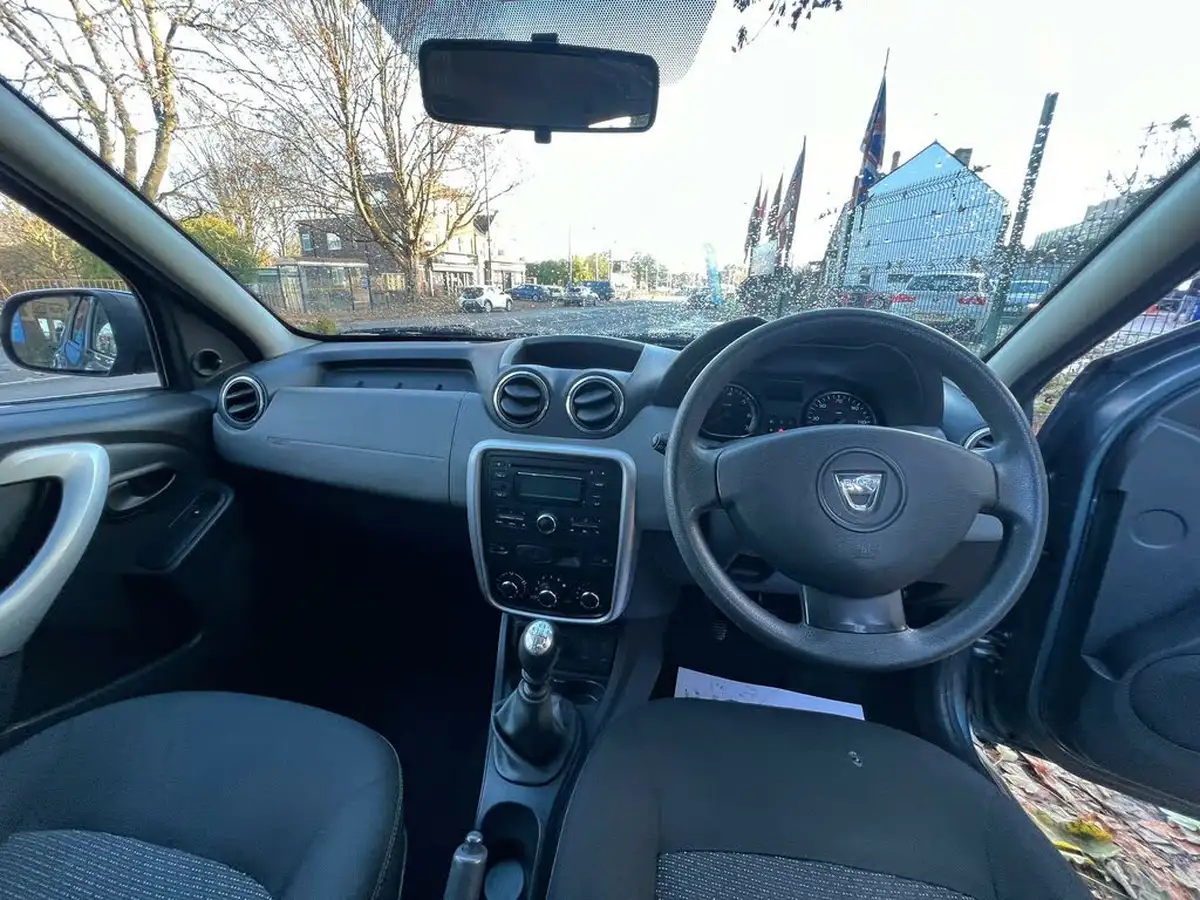 2013-dacia-duster-15d-ambiance-107bhp-big-13