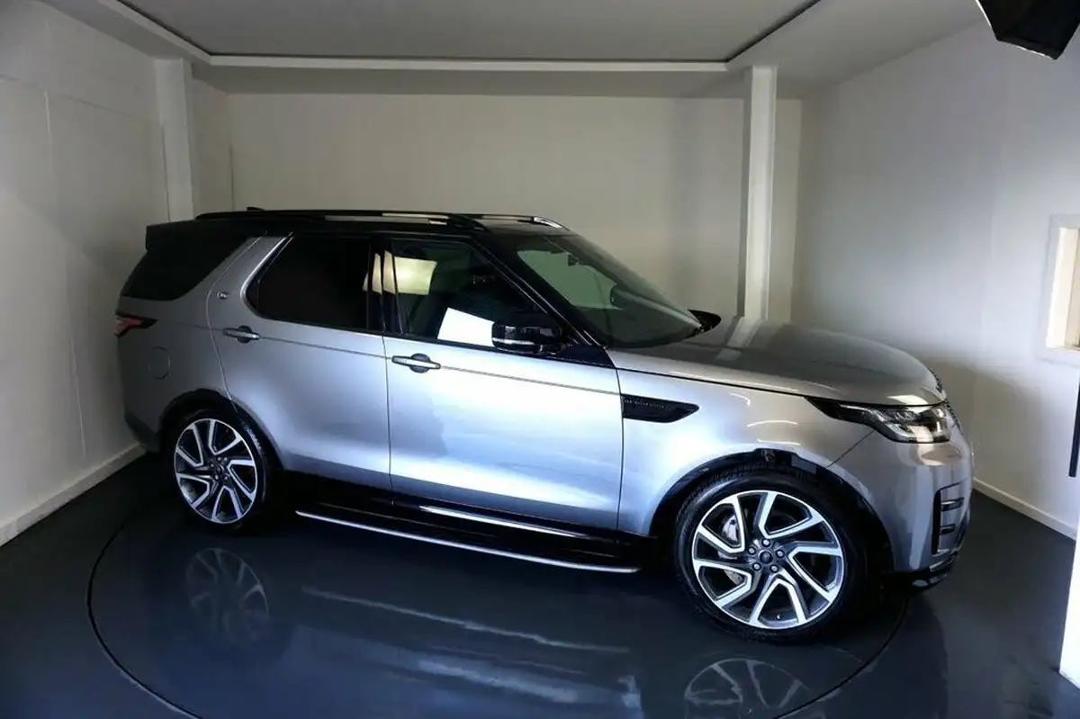 2020-land-rover-discovery-30-sd6-hse-big-15