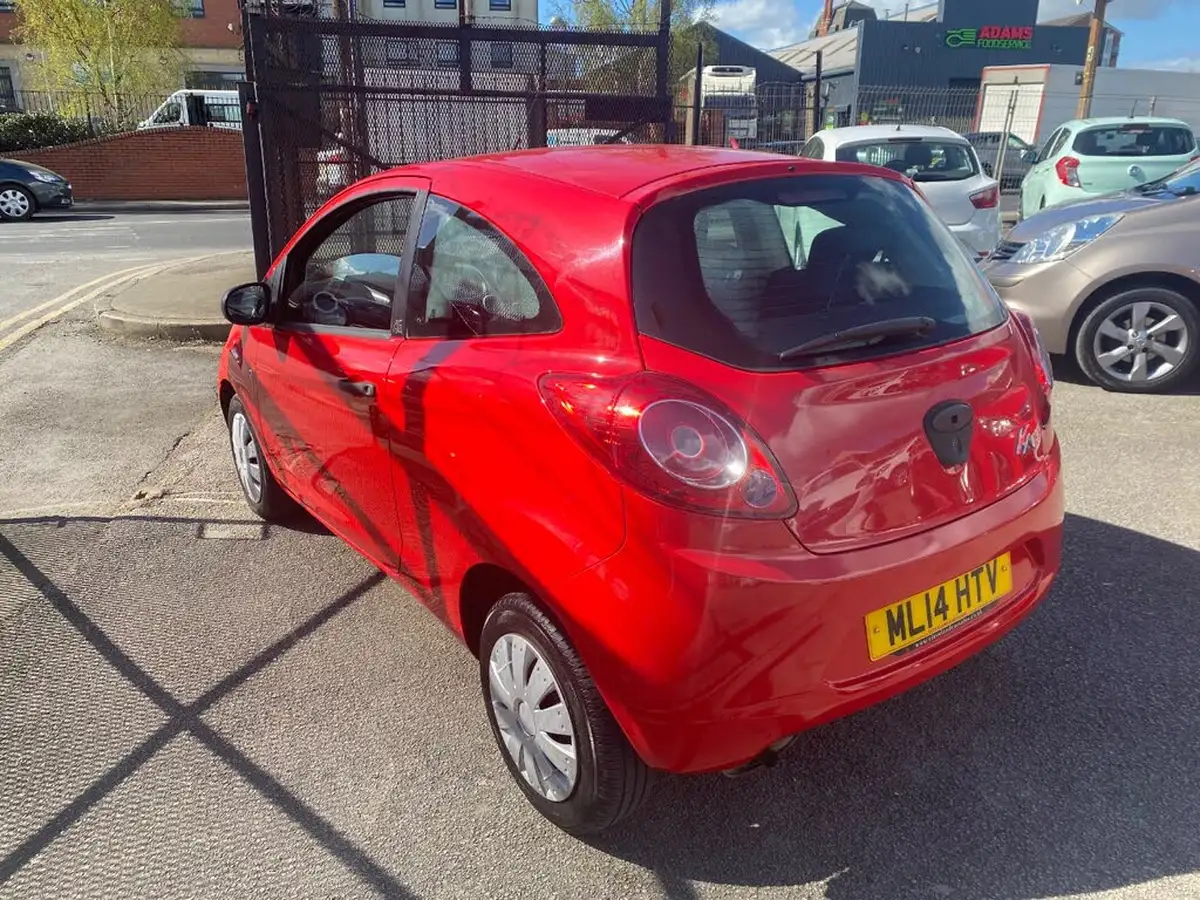 2014-ford-ka-12-studio-big-8