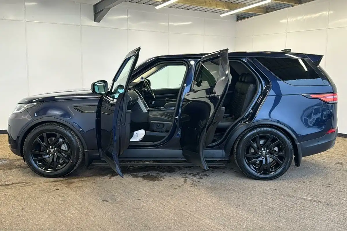 2020-land-rover-discovery-30td6-hse-big-6