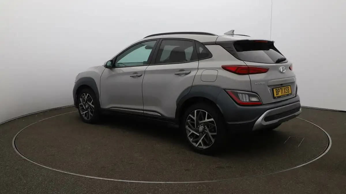 2022-hyundai-kona-16-gdi-premium-big-63