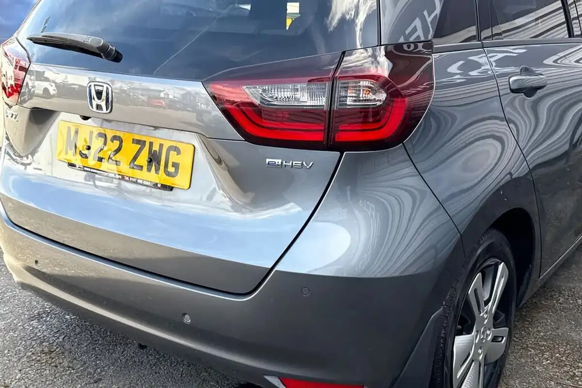 2022-honda-jazz-15-i-mmd-ex-107ps-big-17