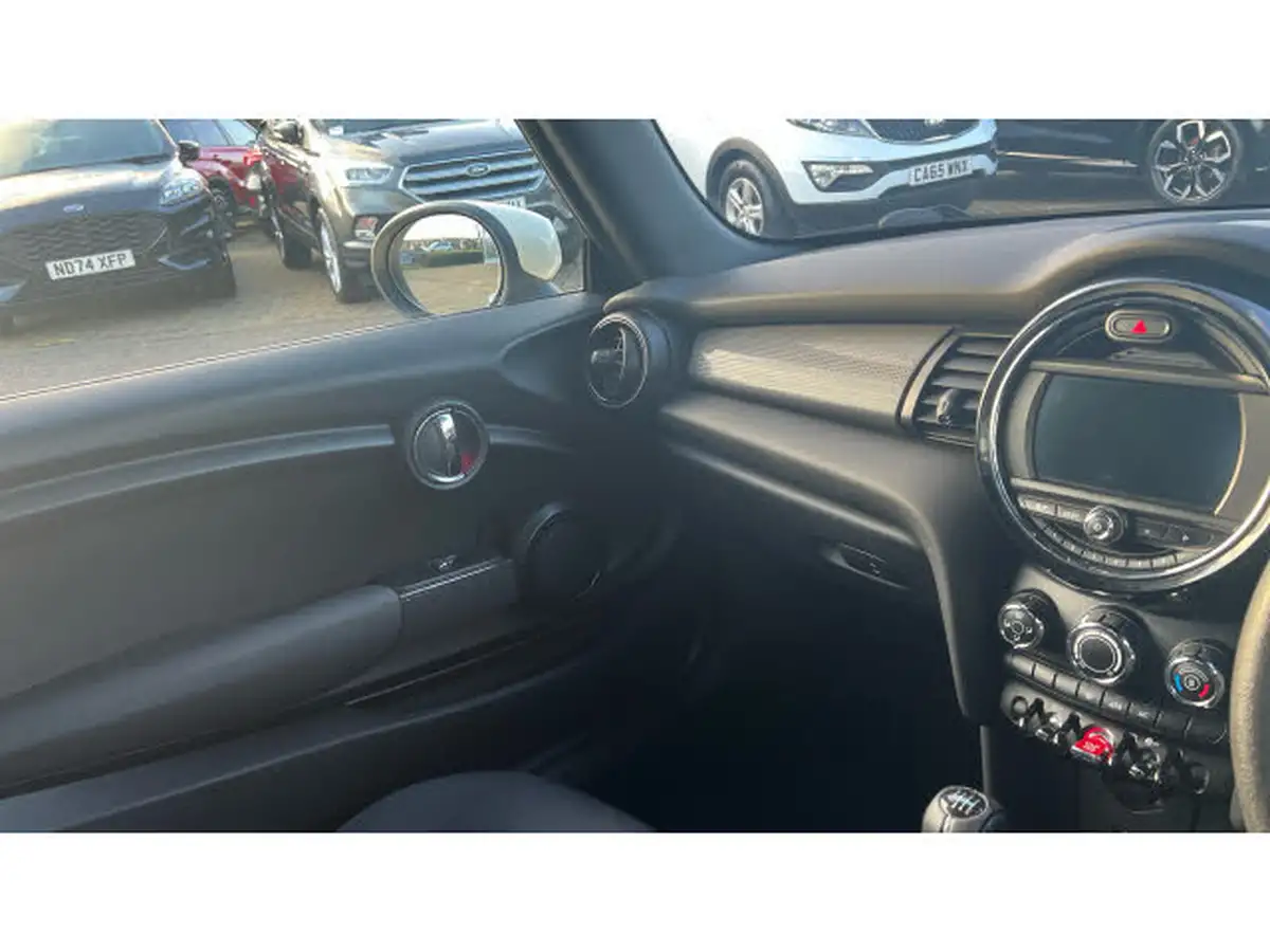 2019-mini-cooper-15-cooper-classic-convertible-2d-big-13