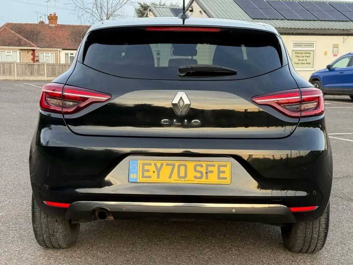 2020-renault-clio-10-sce-iconic-75bhp-big-5