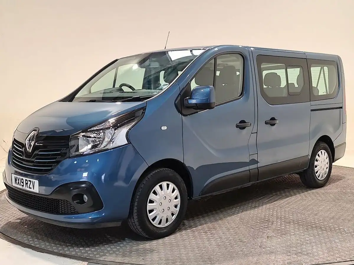 2019-renault-trafic-16dci-sl27-120-sport-nav-eu6c-bus-9-seats-big-8