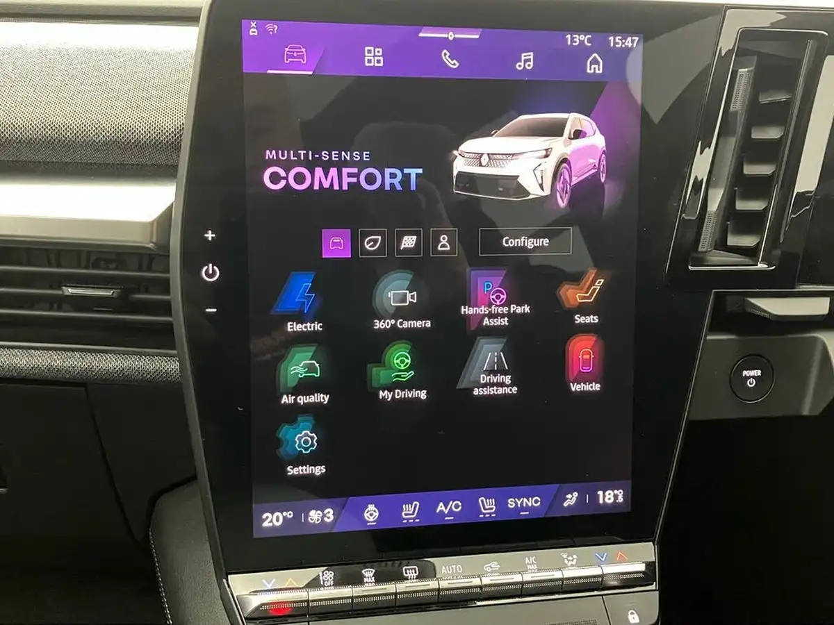 2024-renault-scenic-e-tech-e-iconic-big-38