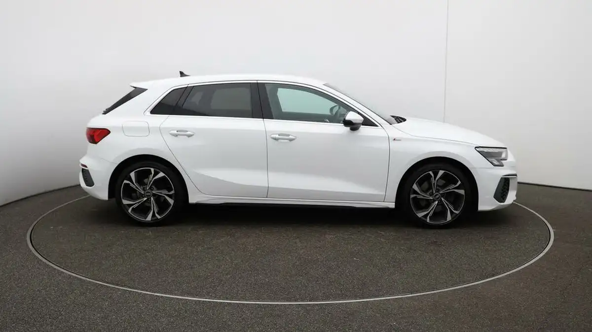 2021-audi-a3-10-30-tfsi-sportback-5d-big-42