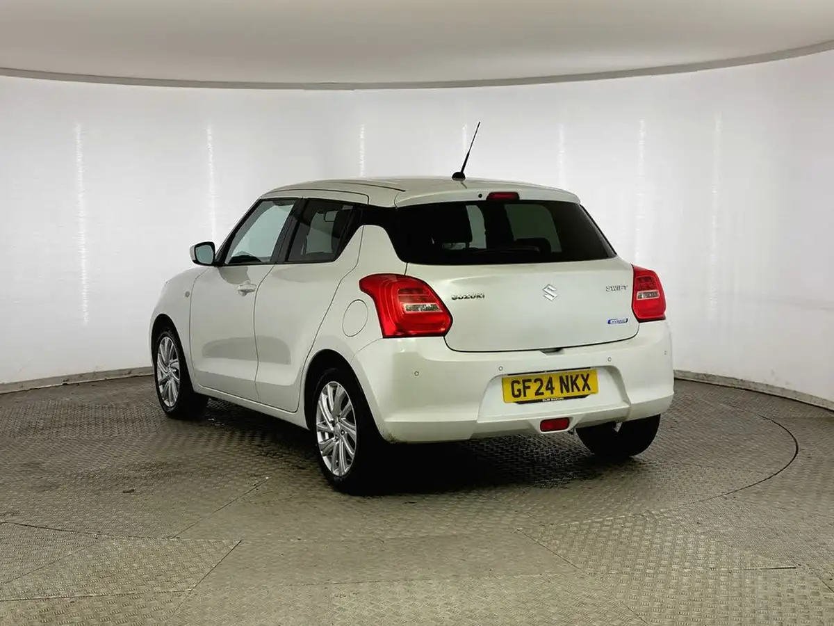 2024-suzuki-swift-12-dualjet-sz-t-big-4