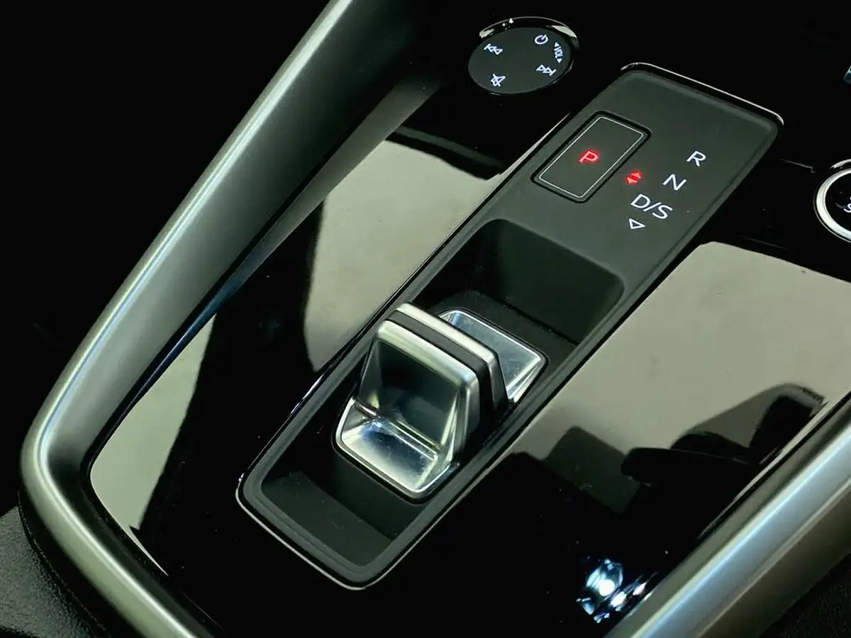 2021-audi-a3-14-40-tfsi-e-s-line-big-21