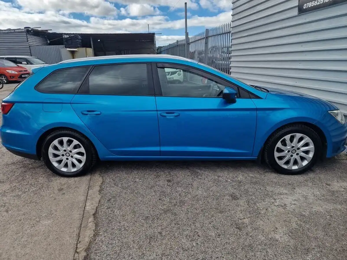 2014-seat-leon-16tdi-se-tech-pack-110ps-ss-ecomotive-sports-tourer-5d-big-42