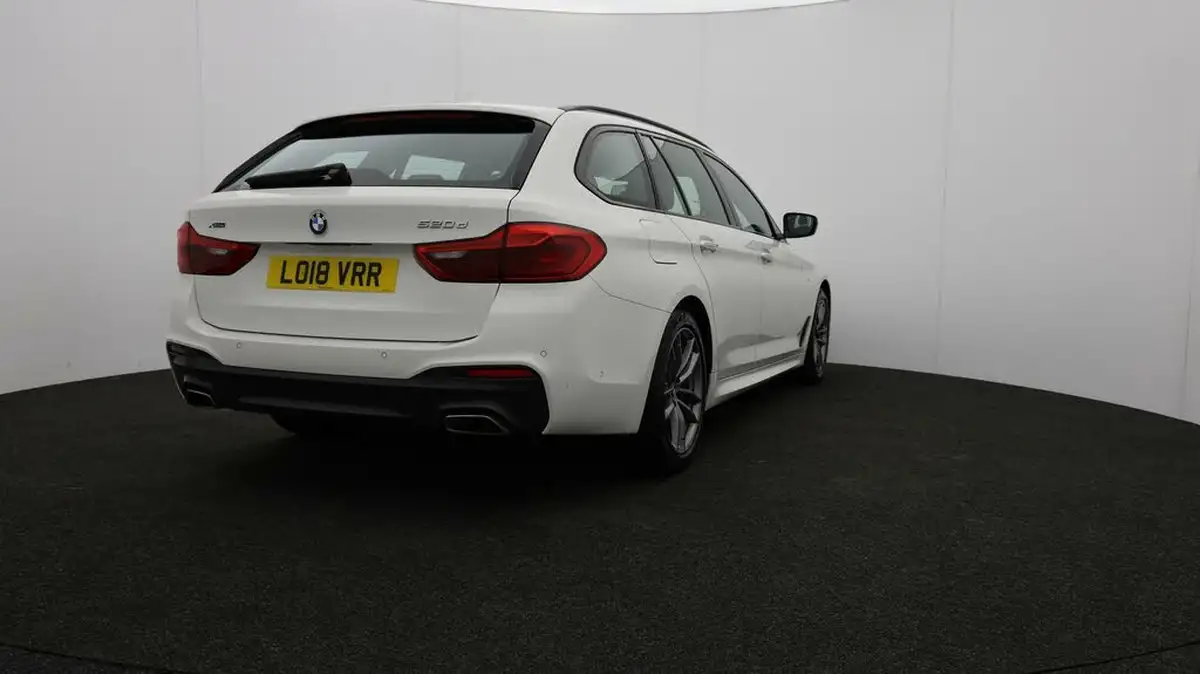2018-bmw-5-series-20td-520d-m-sport-188bhp-xdrive-touring-5d-big-76