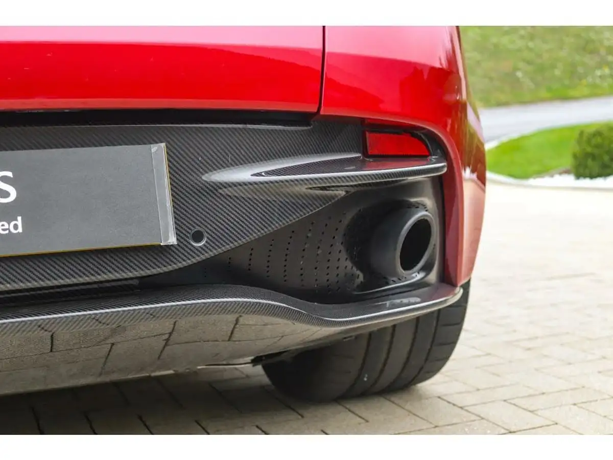 2024-aston-martin-db12-40-v8-auto-euro-6-ss-2dr-big-19