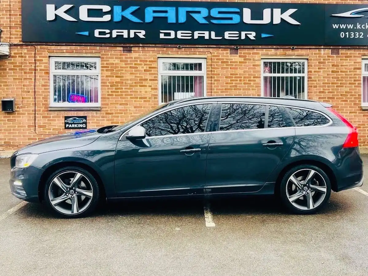 2014-volvo-v60-24td-r-design-geartronic-big-2