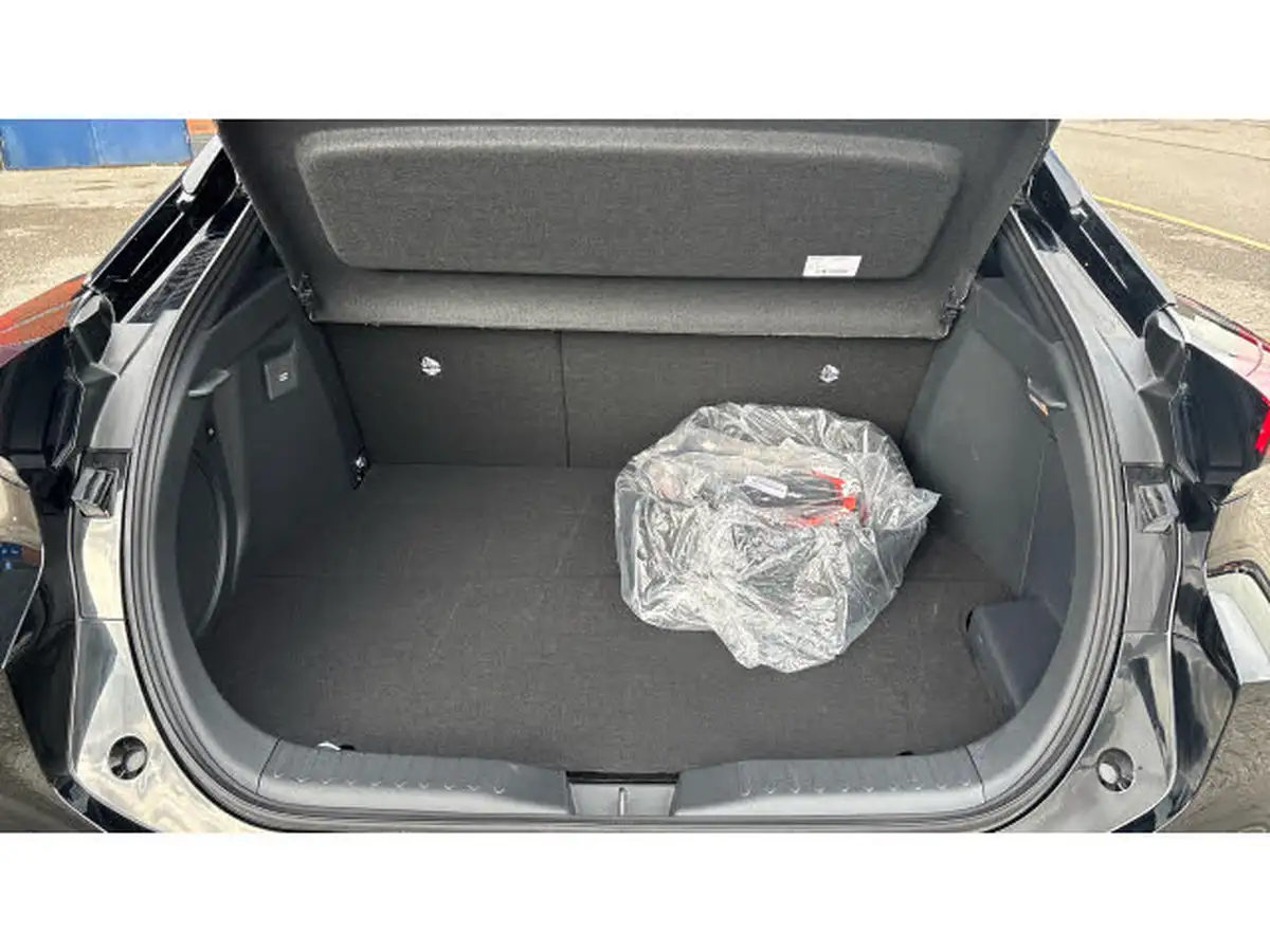 2024-toyota-c-hr-20-vvt-i-gr-sport-220bhp-plug-in-safety-packpremium-pack-big-13