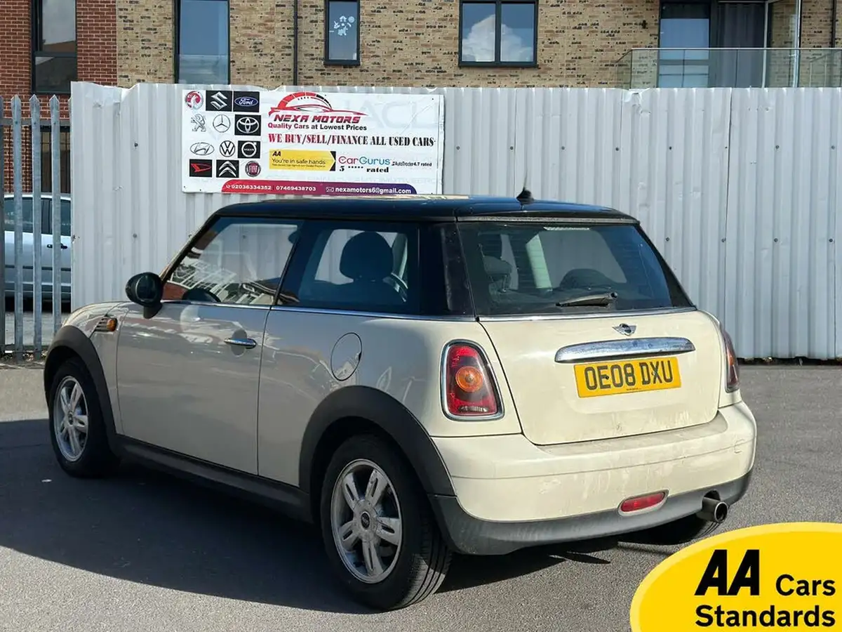 2008-mini-cooper-16-cooper-120bhp-hatchback-3d-big-10