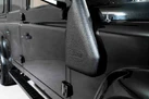 2016-land-rover-110-defender-22td-xs-22i-station-wagon-5-drs-small-28