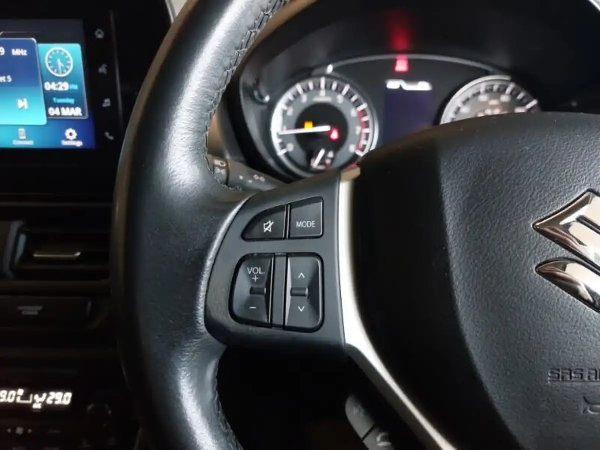 2023-suzuki-s-cross-14-boosterjet-motion-big-9