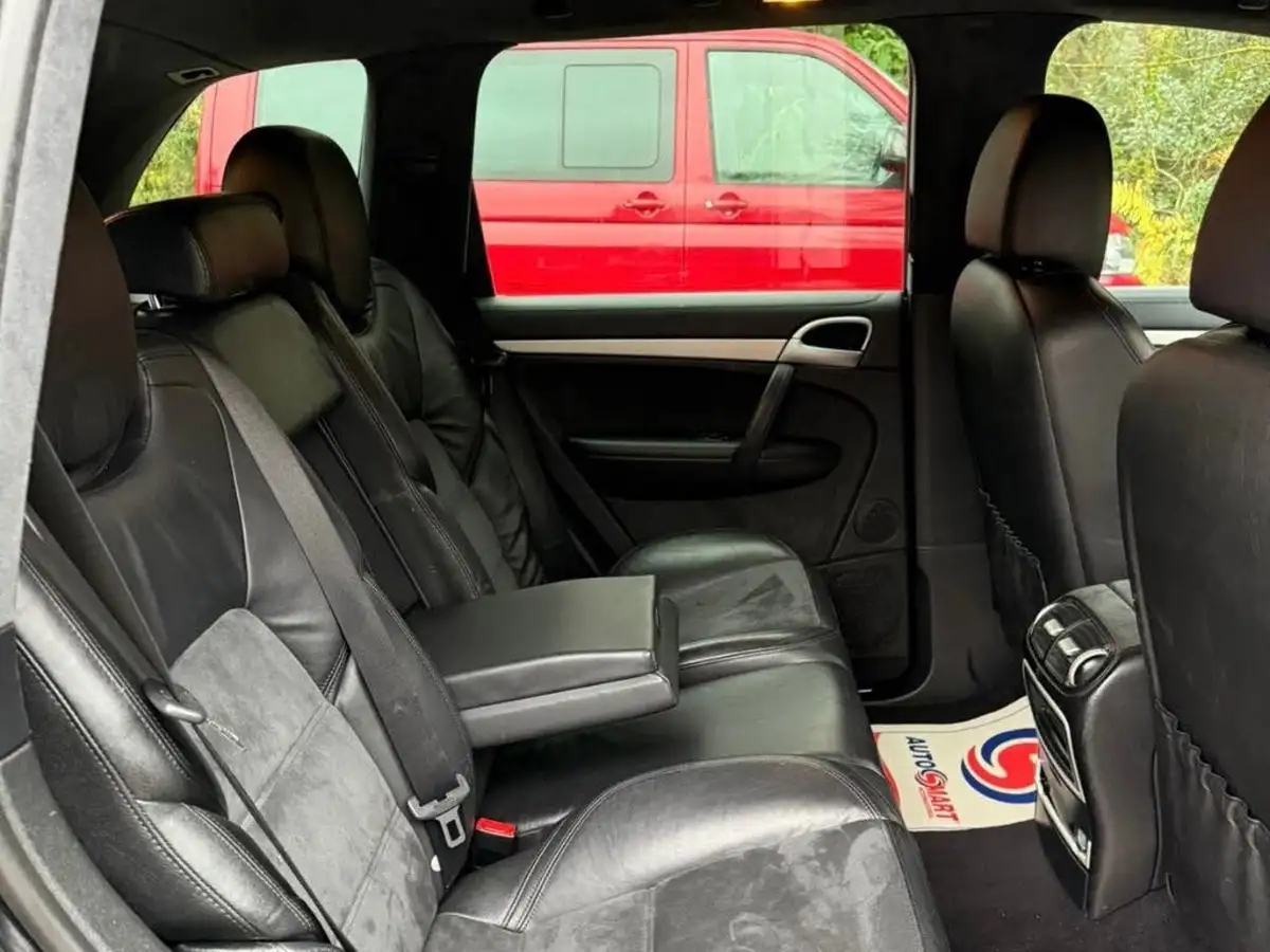 2008-porsche-cayenne-48-gts-tiptronic-s-big-24