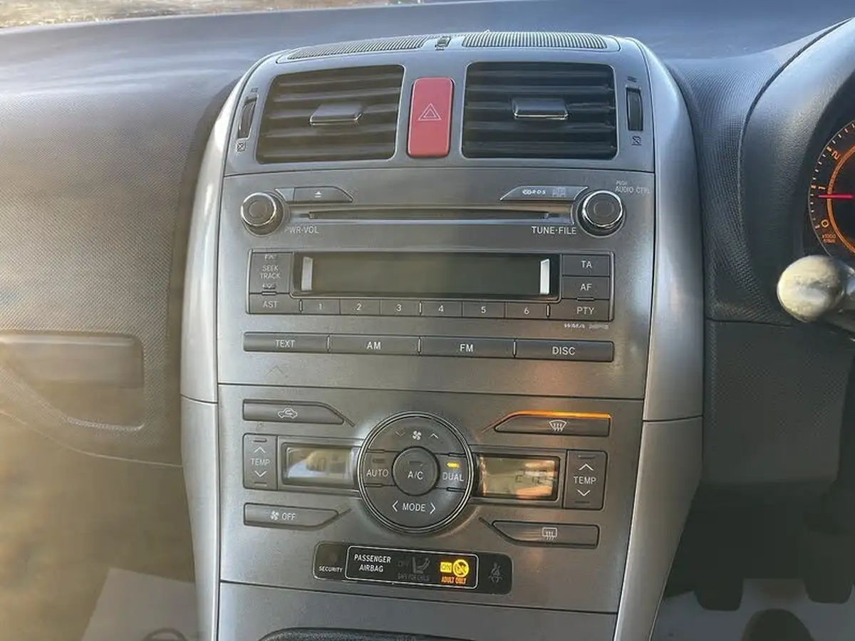 2009-toyota-auris-16-tr-v-matic-5d-big-17