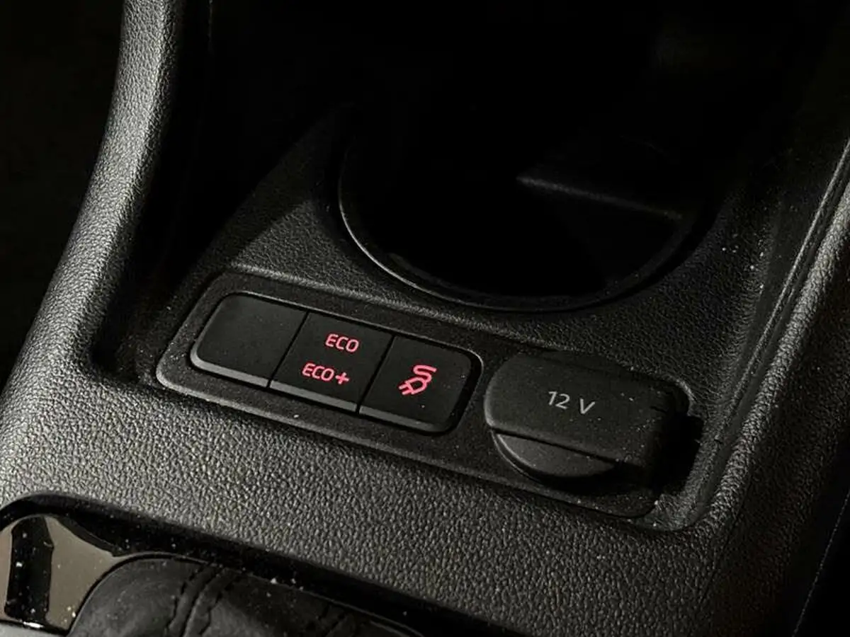 2021-seat-mii-e-big-28