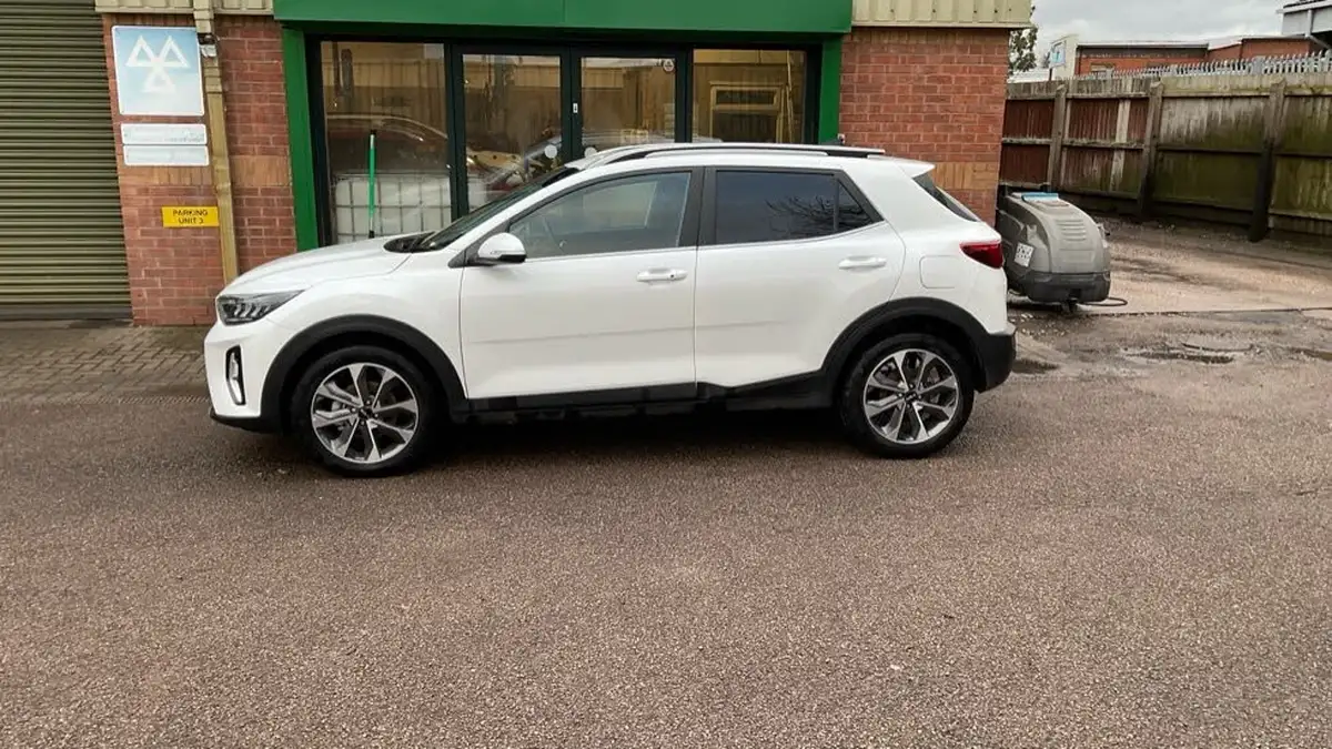 2024-kia-stonic-10-t-gdi-3-98bhp-dct-big-24