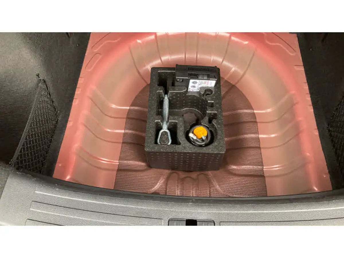 2024-mg-zs-suv-15-vti-tech-exclusive-big-35
