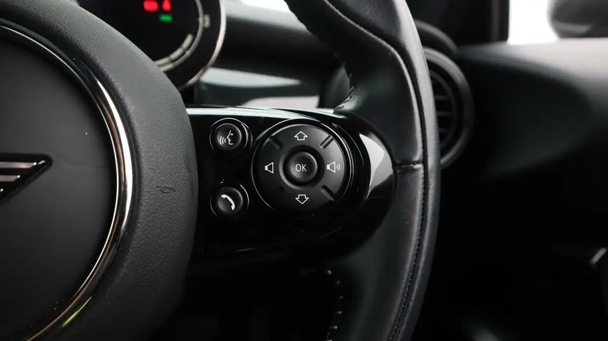 2020-mini-cooper-e-cooper-s-3-big-27