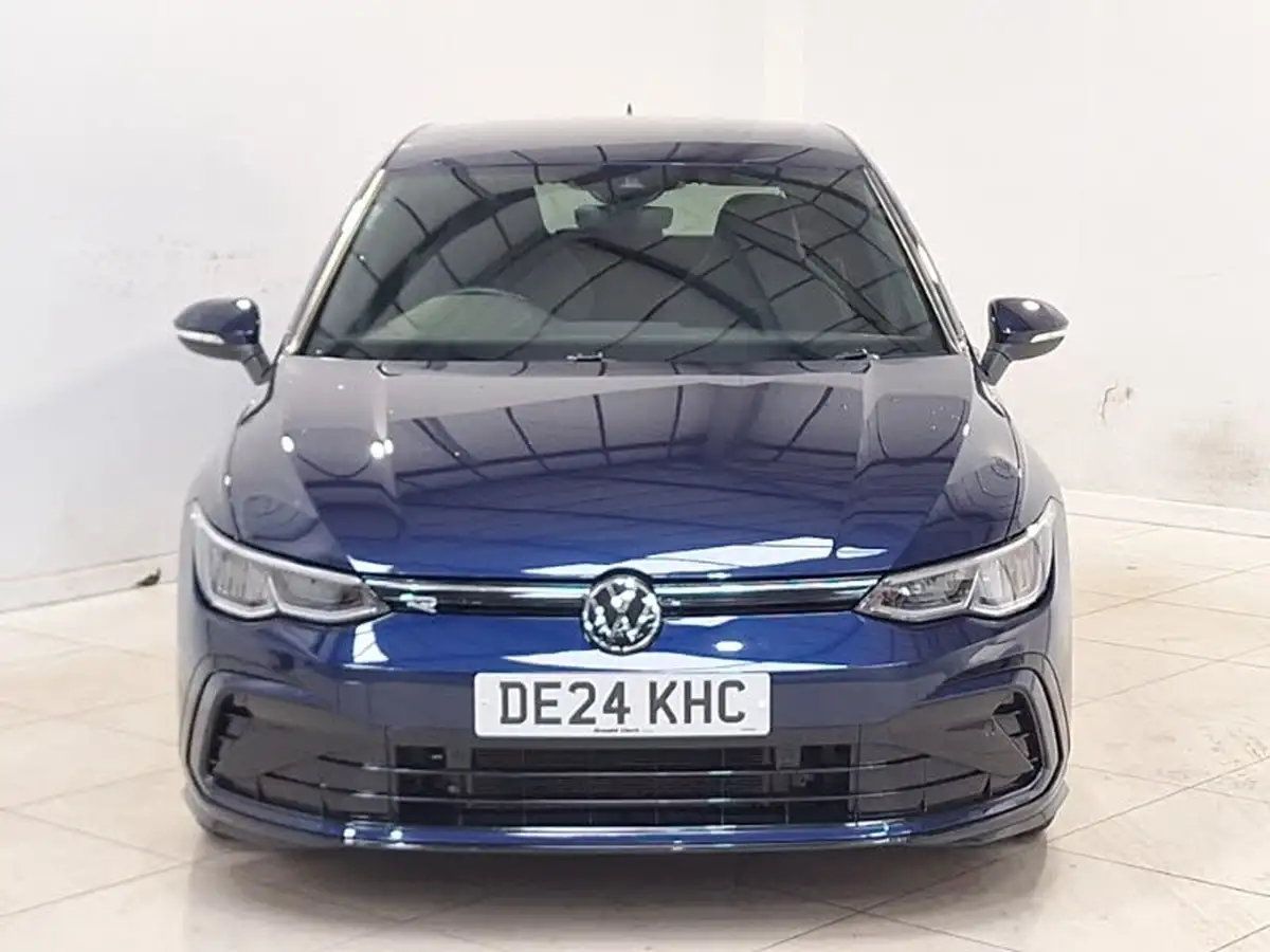 2024-volkswagen-golf-15-etsi-r-line-evo-hatchback-big-11