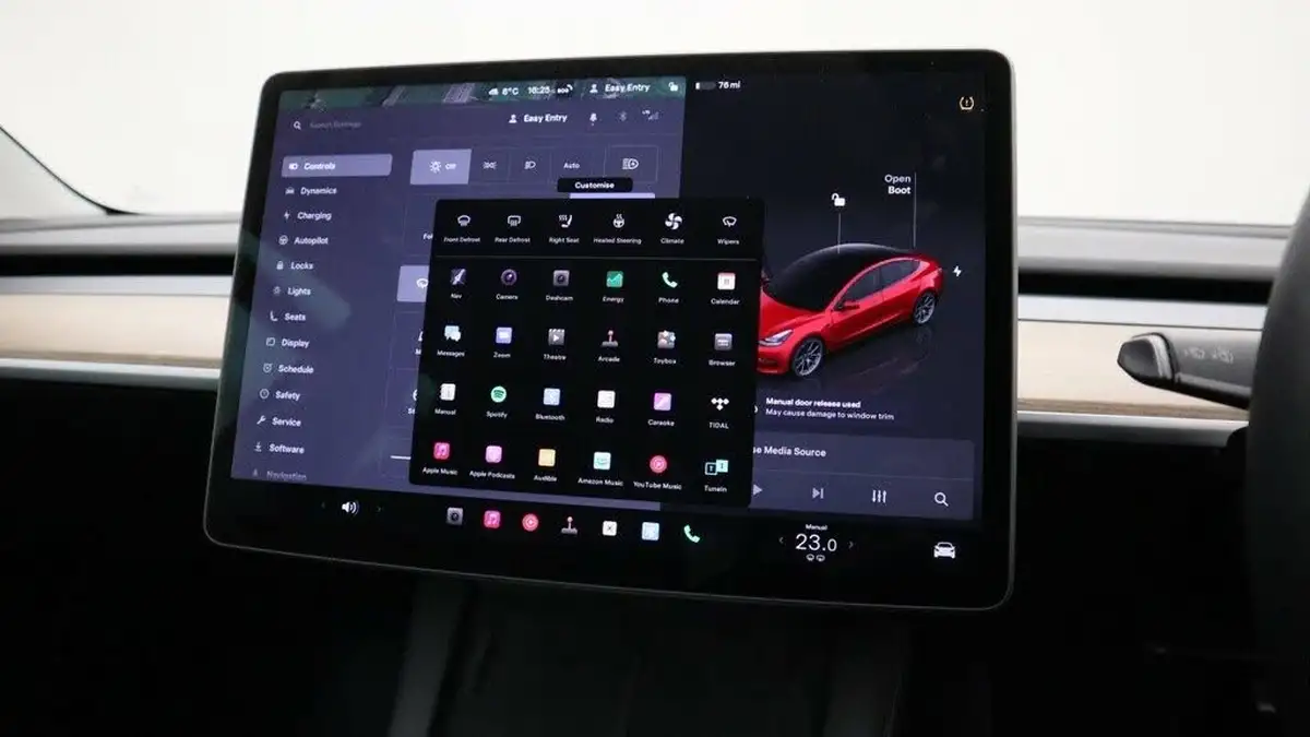 2022-tesla-model-3-e-long-range-big-4