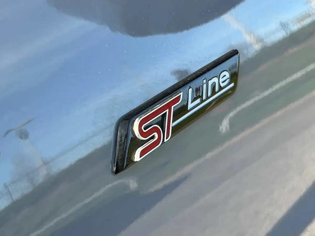2023-ford-kuga-25t-graphite-tech-edition-225ps-phev-big-32