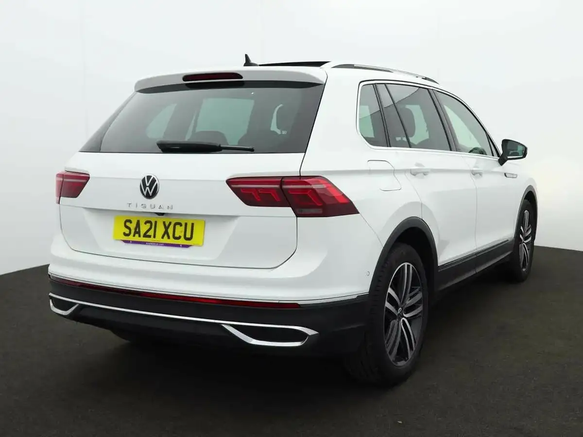 2021-volkswagen-tiguan-15-tsi-elegance-big-4