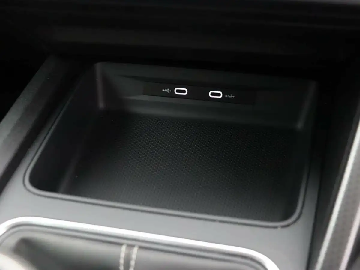 2021-seat-leon-10-tsi-evo-se-dynamic-hatchback-big-44