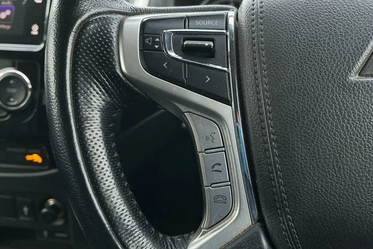 2019-mitsubishi-l200-24di-d-warrior-eu6b-big-22