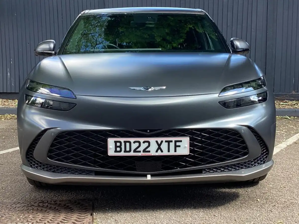 2022-genesis-gv60-e-sport-plus-big-4