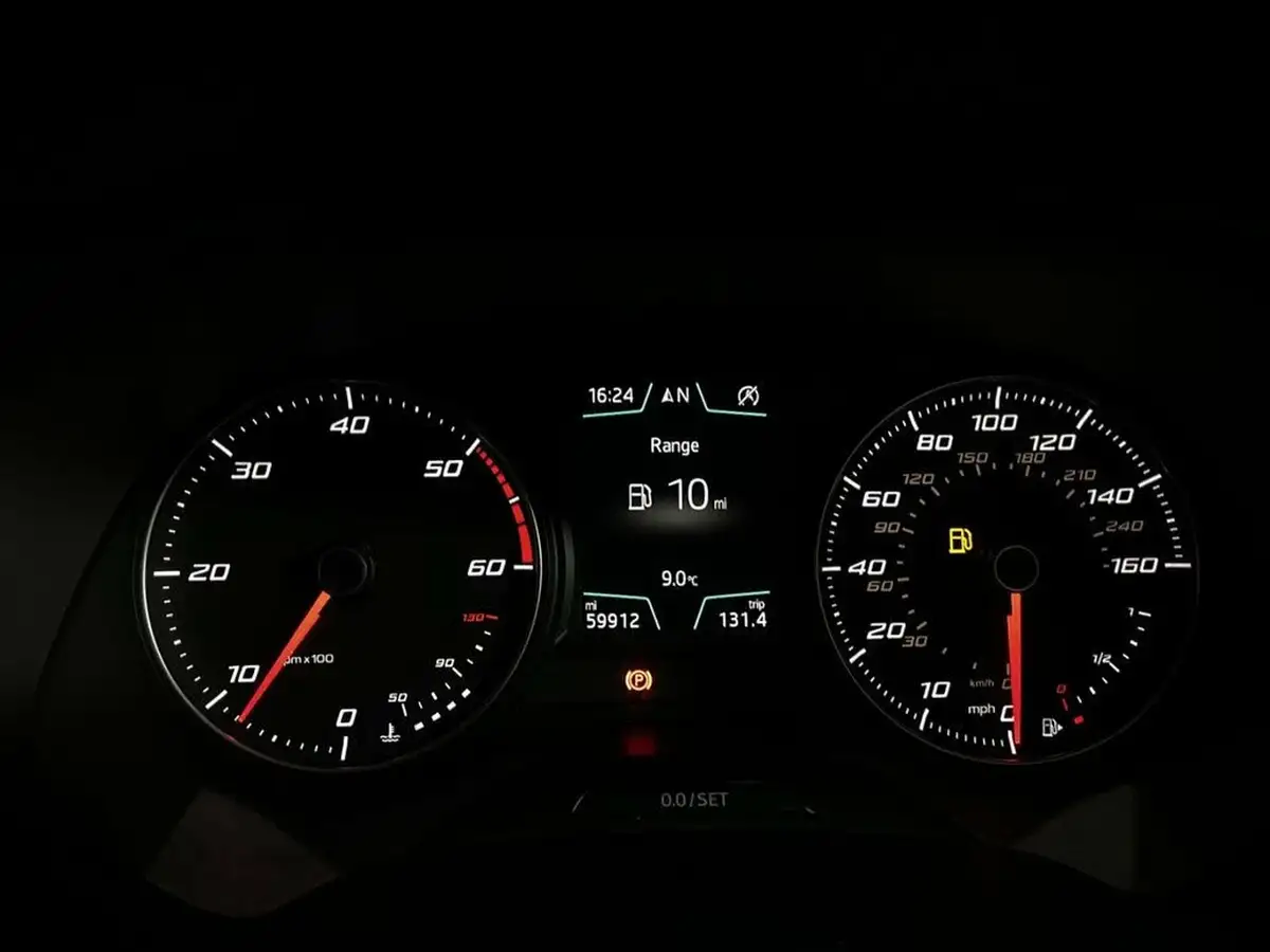 2020-seat-leon-20tdi-fr-hatchback-big-13