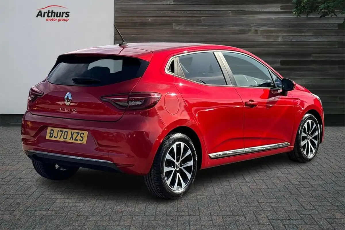 2020-renault-clio-10-sce-iconic-75bhp-big-2