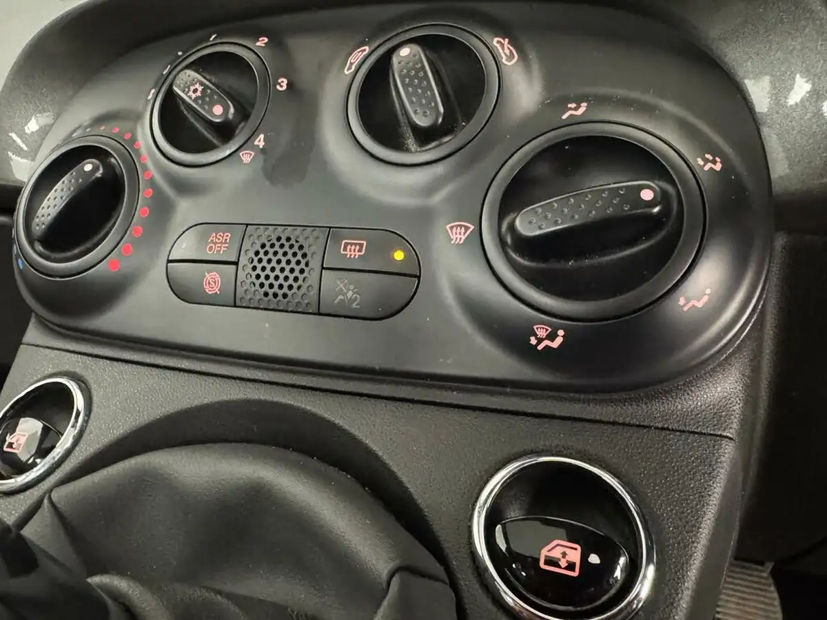 2022-fiat-500-10-dolcevita-big-21