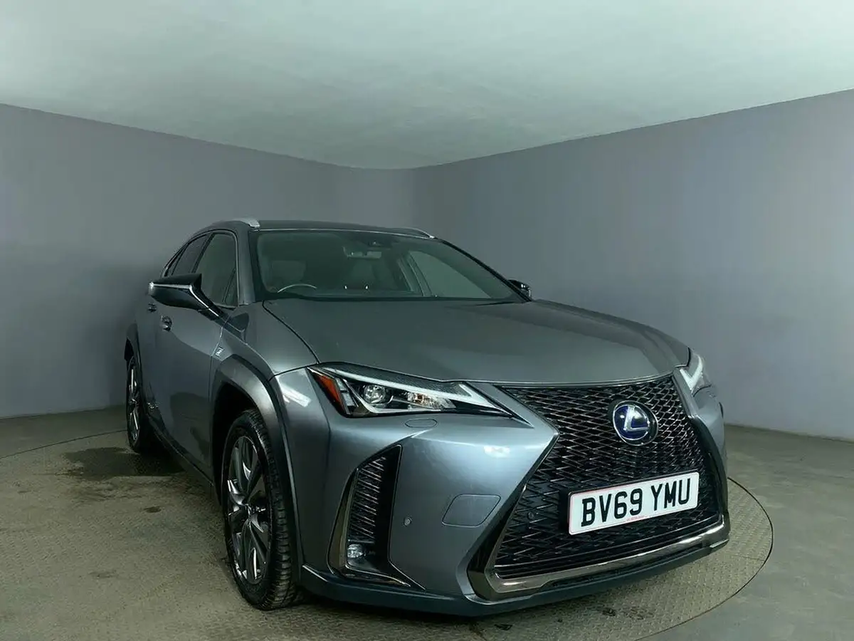 2019-lexus-ux-250h-20-f-sport-premium-plus-packsun-e-four-big-1