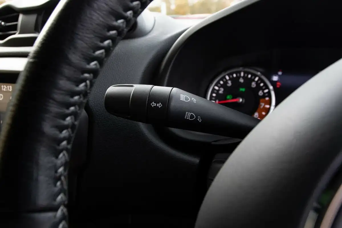 2021-jeep-renegade-10-gse-80th-anniversary-big-18