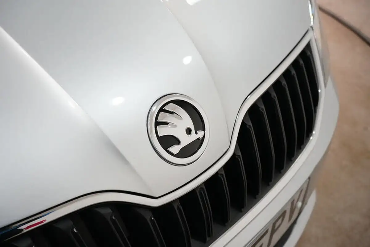 2015-skoda-fabia-12-tsi-se-109ps-hatchback-dsg-big-15
