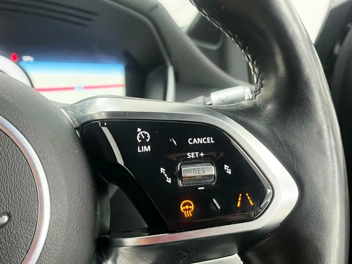 2019-jaguar-i-pace-ev400-se-big-28